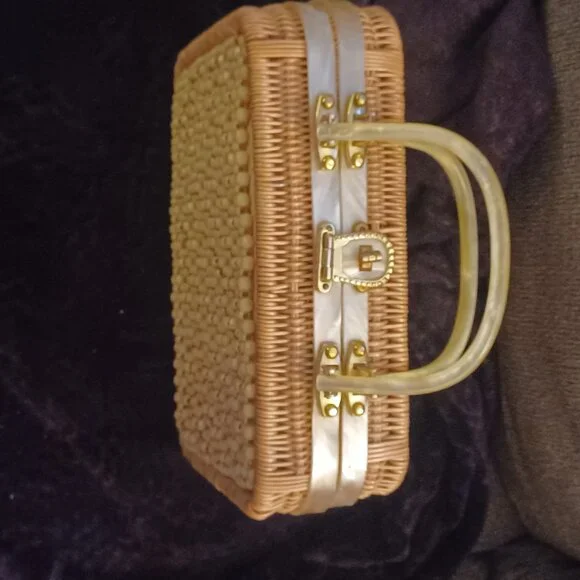 Vintage beaded bakelite purse - Picture 4 of 5